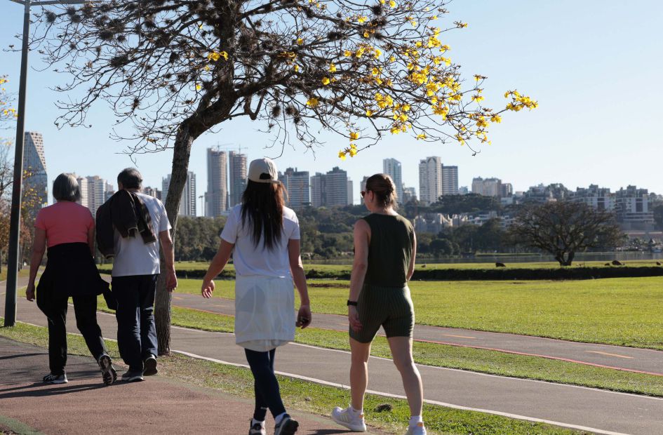 ABRIL REGISTRA CHUVA E TEMPERATURAS ACIMA DA MÉDIA NA MAIOR PARTE DO PARANÁ