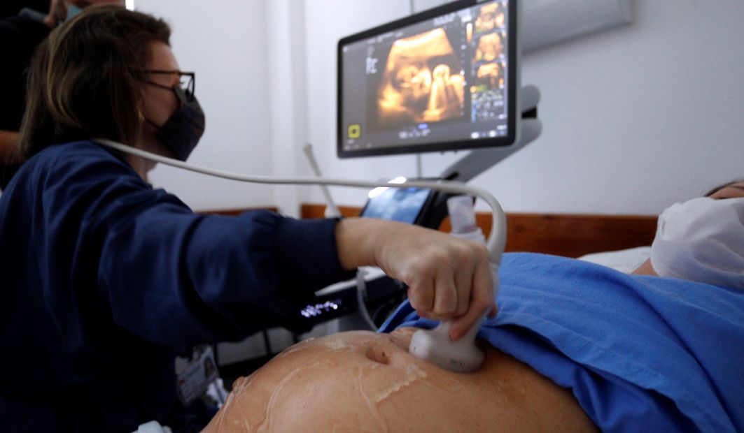 PARANÁ INVESTE EM CAPACITAÇÃO DE PROFISSIONAIS PARA REDUZIR MORTALIDADE MATERNA E INFANTIL