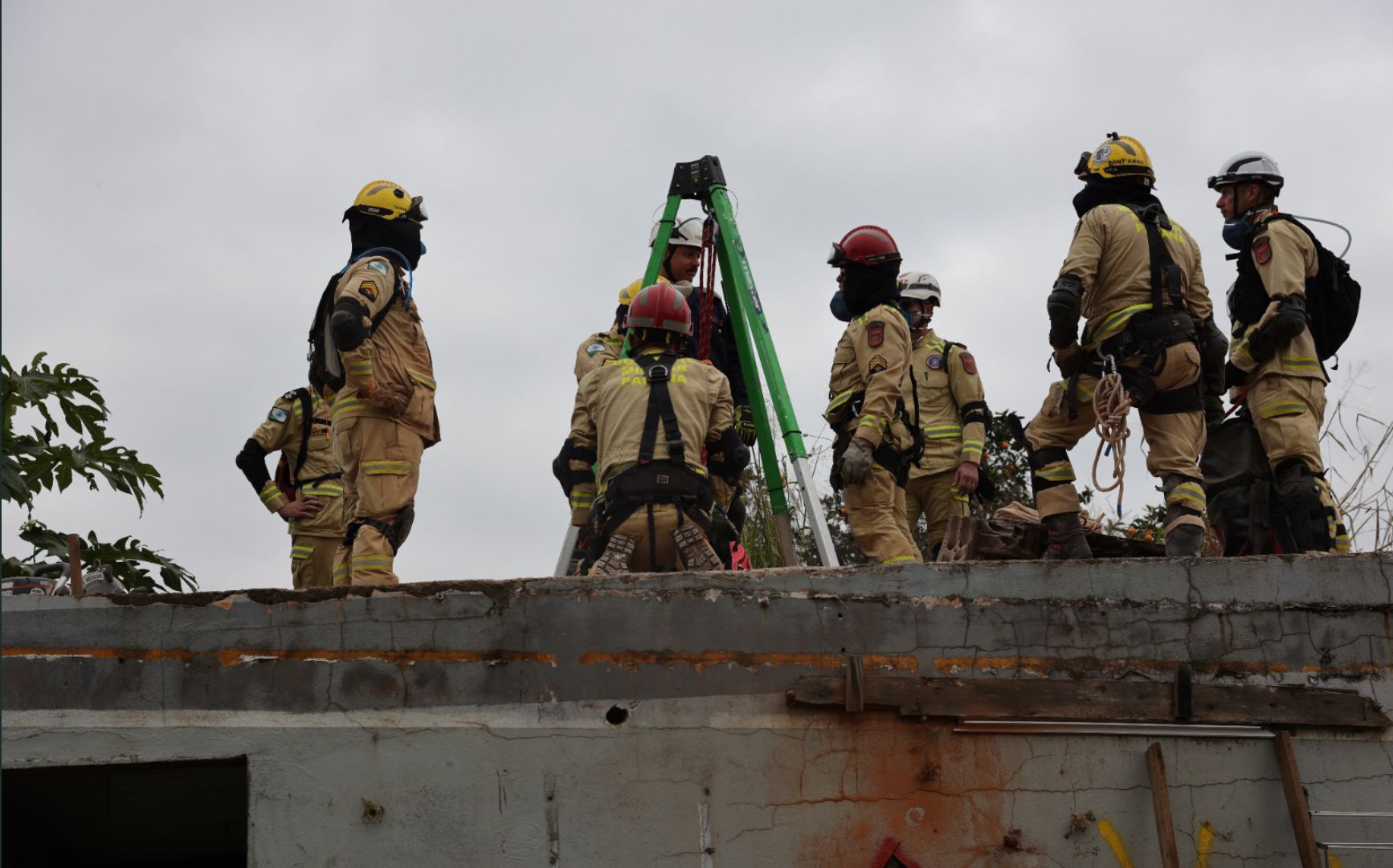BOMBEIROS DO PARANÁ PARTICIPAM DE SIMULADO COM CORPORAÇÕES DE SC E RS PARA RESPOSTA A DESASTRES