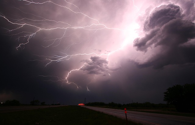 PARANÁ TEM 265 CIDADES SOB ALERTA VERMELHO DE TEMPESTADE; CALIFÓRNIA ESTÁ ENTRE ELAS